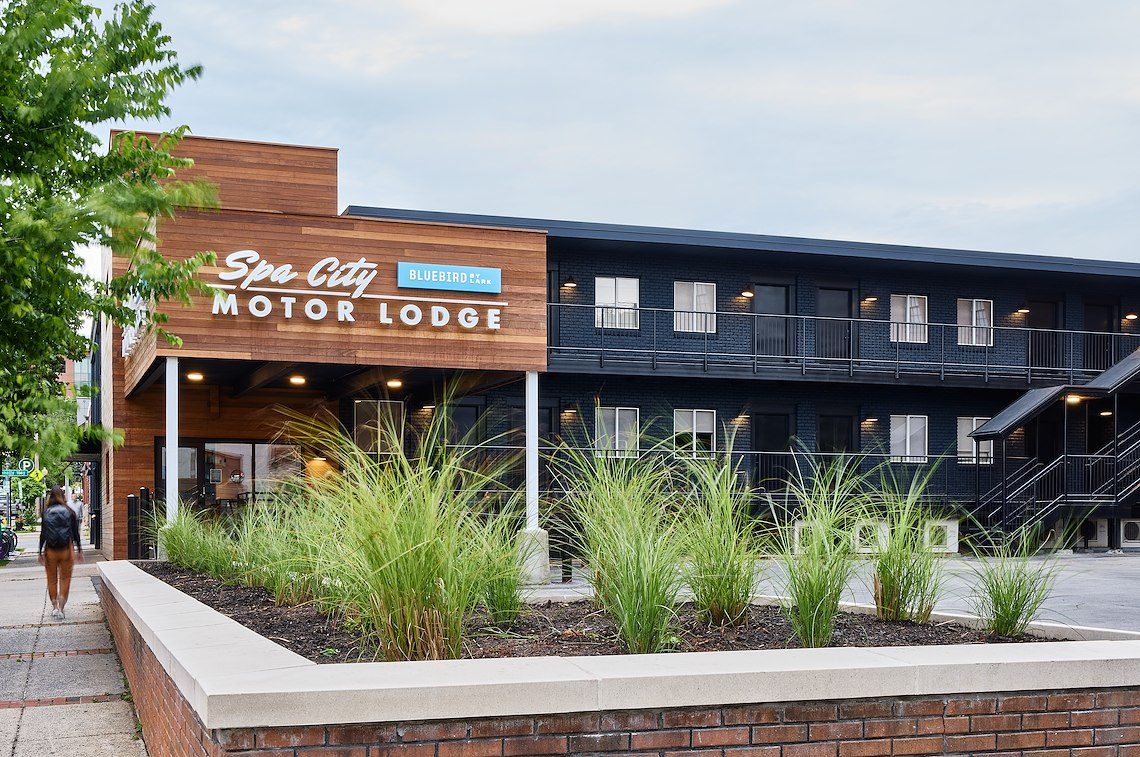Bluebird Spa City Motor Lodge